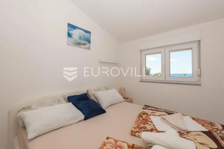 rogoznica, apartmanska kuća sa sedam stambenih jedinica, pogledom na more i rogoznicu - slika 21