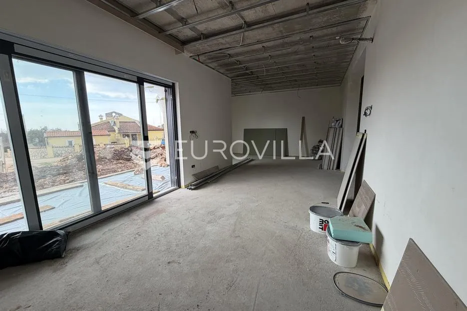 istra, poreč, luksuzan stan u prizemlju s 400 m² vrta i pogledom na more - slika 8
