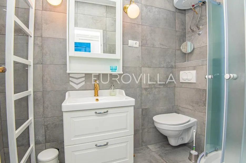 šibenik centar, apartmanska kuća, odlična investicija - slika 16