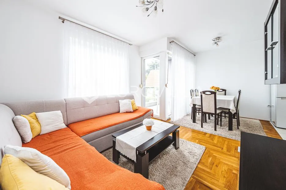 zagreb, podsused uređen trosoban stan 55 m² parking - slika 3