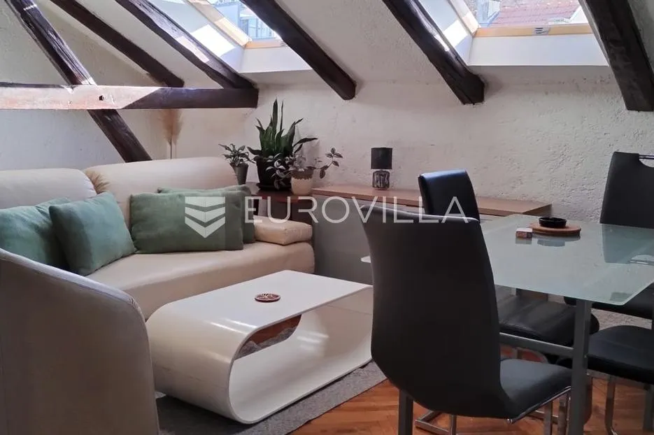 Zagreb, Trešnjevka, Okička, trosoban stan,68 m²