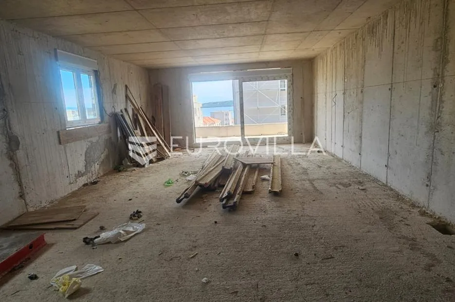 trogir, seget donji stan 87,6 m² s pogledom na more, novogradnja s garažom i liftom - slika 6