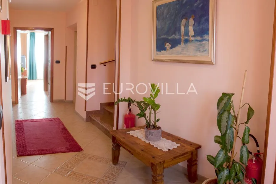 istra, novigrad, atraktivni hotel sa renomiranim restoranom na izvrsnoj lokacij - slika 8