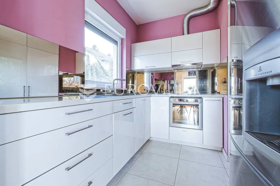 zagreb, šestine prekrasan trosoban stan za najam 84 m² s 2 parkirna mjesta - slika 6