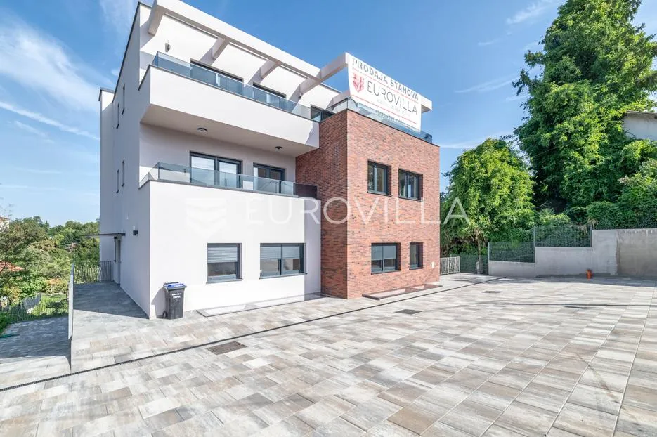 zagreb. šestine, luksuzan četverosoban stan s bazenom, novogradnja, nkp 184 m2 + 2 vpm - slika 16