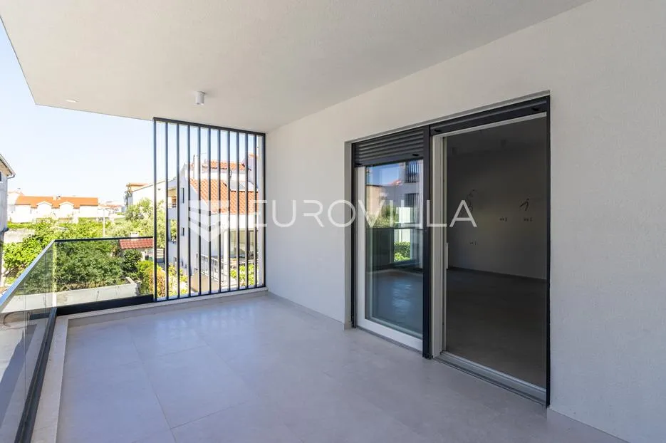 Vodice, NOVOGRADNJA N2, S2, moderan stan na prvom katu s terasom, 72,26 m²