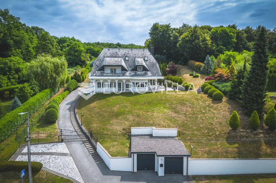 Donja Pušća, jedinstvena obiteljska villa, parcela 5000 m² - Donja Pušća, Pušća