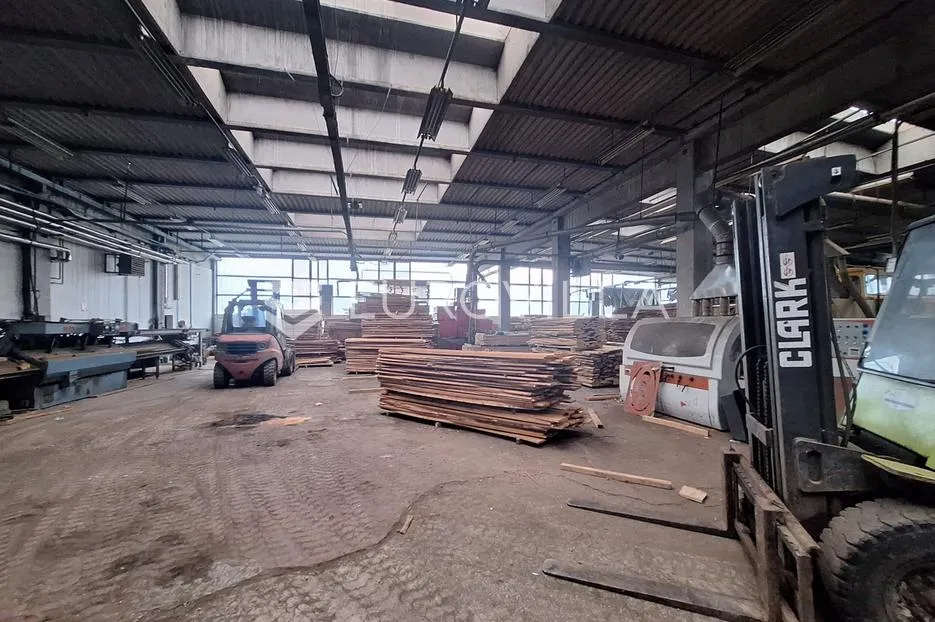 vojnić, proizvodna hala i skladište 9000 m² na parceli od 25000 m², višenamjenska mogućnost - slika 13