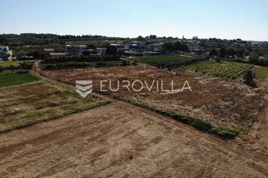 istra, poreč okolica – zemljište 1011 m2 s pogledom na more i građevinskom dozvolom - slika 4