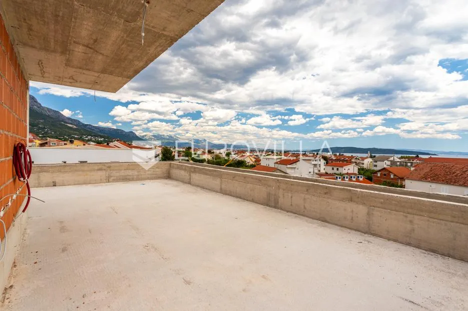 kaštel lukšić, trosoban penthouse s krovnom terasom i dva parkirna mjesta - slika 28