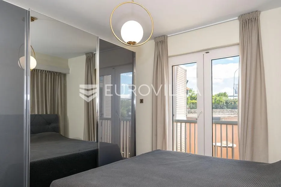 krk, grad krk, stan 70 m², garaža 20 m² - slika 12