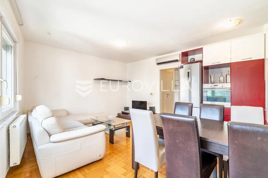 zagreb, trešnjevka, prostran četverosoban stan, 98 m², sa zimskim vrtom, terasom, top lokacija - slika 5