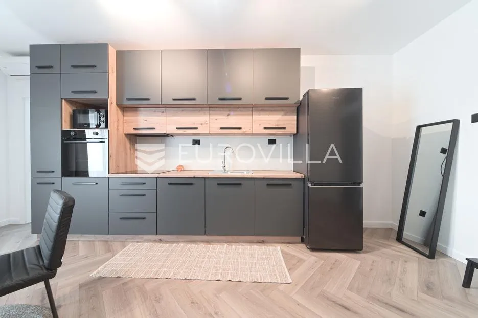 osijek, jug 2, najam novouređenog dvosobnog stana, površine 49 m² - slika 6