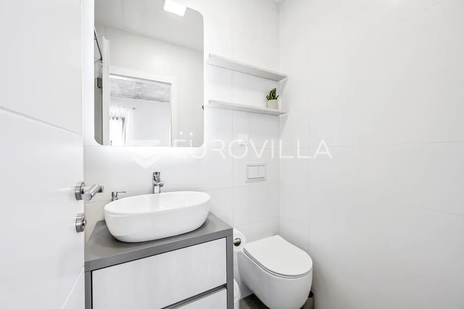 šibenik, žaborić, moderna villa s bazenom - slika 27