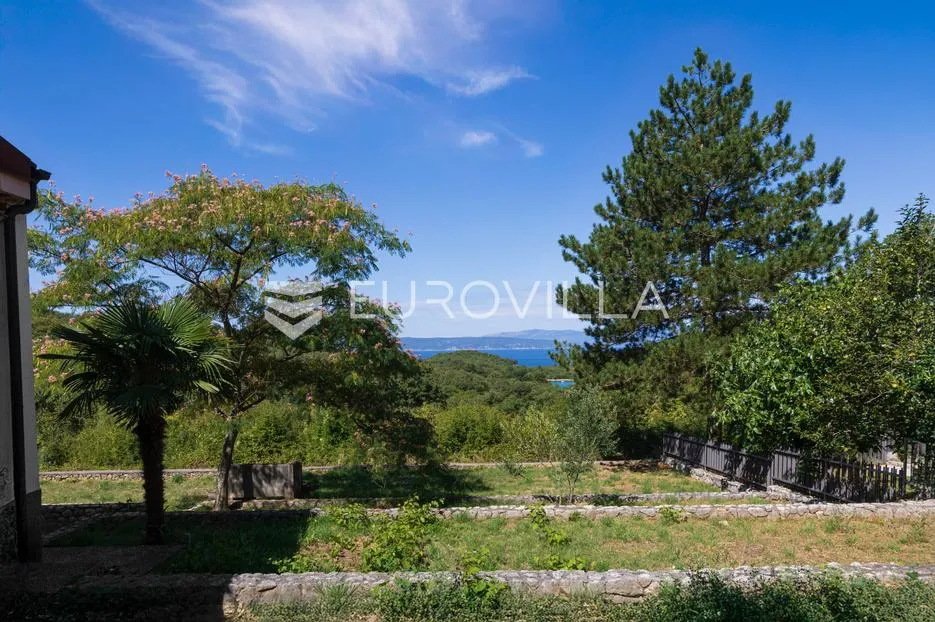 otok krk, njivice, unikatna kamena vila 1.red do mora brp 300 m2 - slika 21