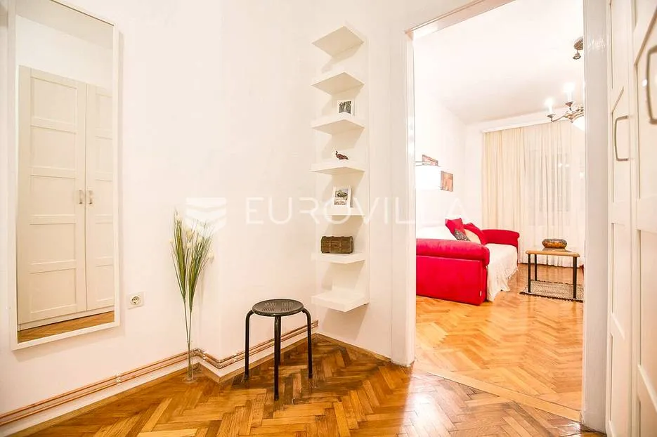 zagreb, donji grad, atraktivan dvosoban stan 48 m² - slika 7