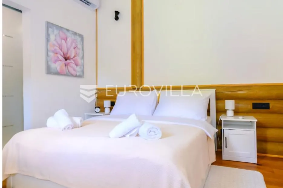 jastrebarsko, sveta jana, dvoetažna kuća 225 m², luksuzna na mirnoj lokaciji - slika 18