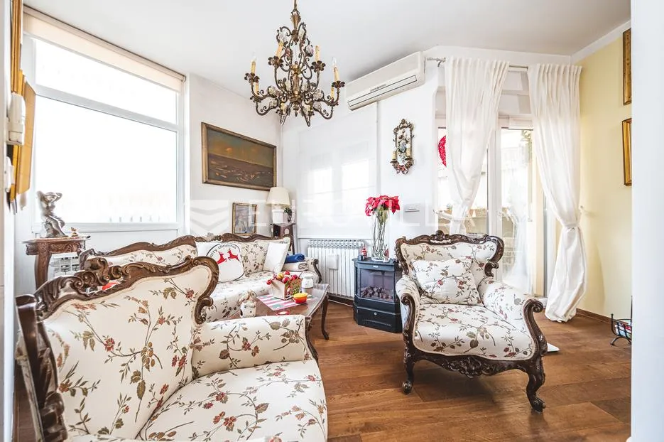 zagreb, gračani, prekrasan trosoban stan 88,3 m² - slika 2