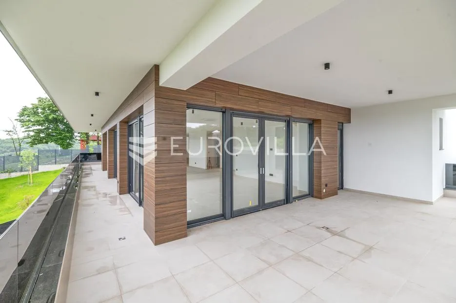 zagreb, brezovica, luksuzna vila 645 m² s unutarnjim bazenom - slika 18