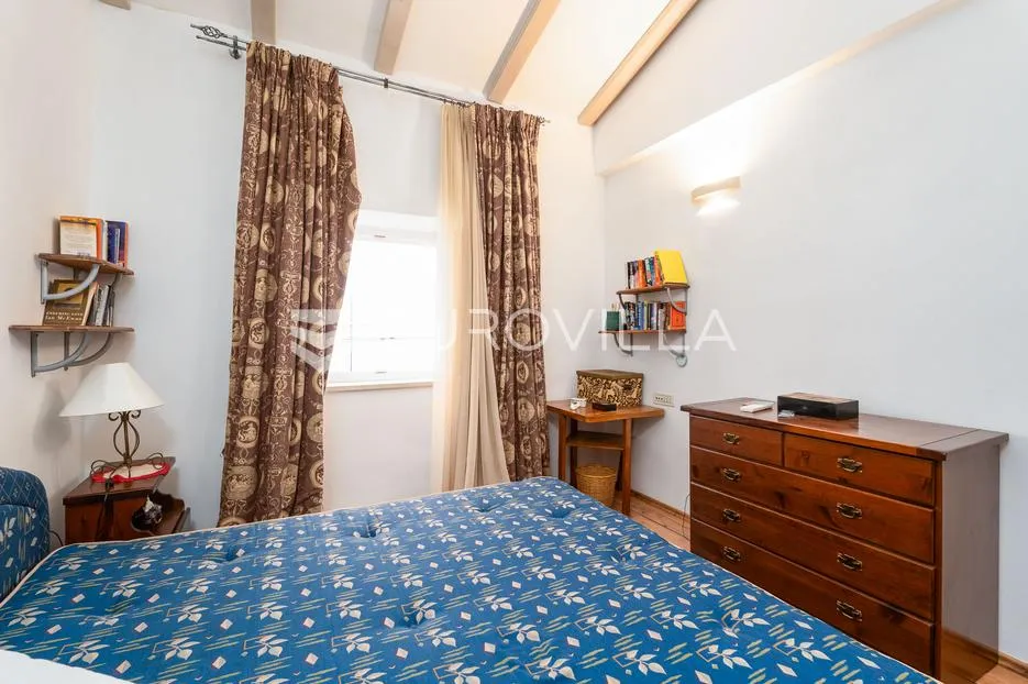 dubrovnik, stari grad, prekrasan troetažni stan - slika 24