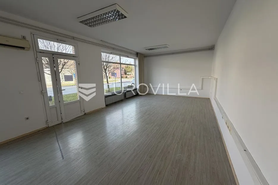 đakovo, centar, poslovni prostor 80 m² - slika 5
