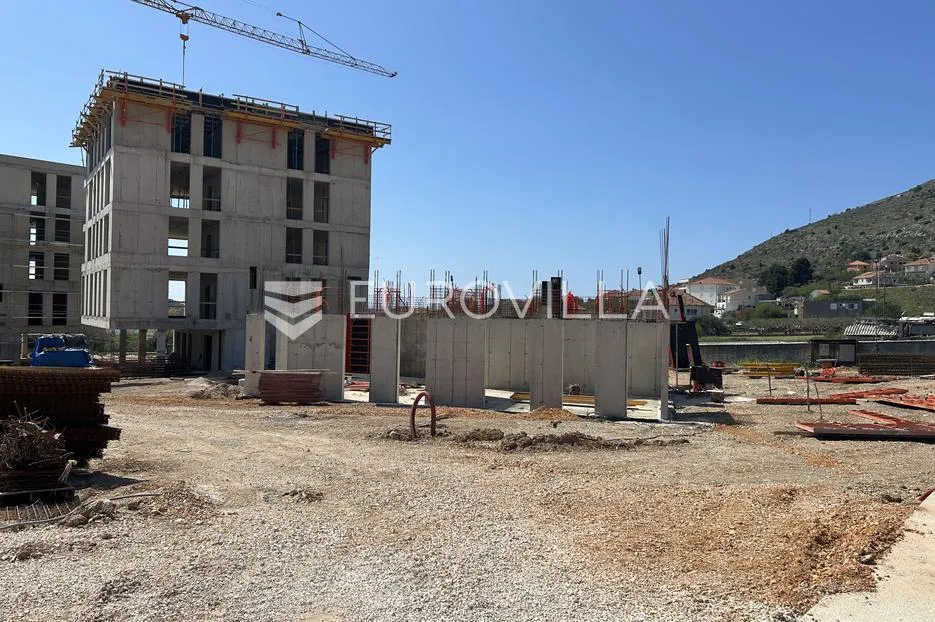 trogir, seget donji, dvosoban stan na drugom katu neto korisne površine 90 m², s4, c - slika 10