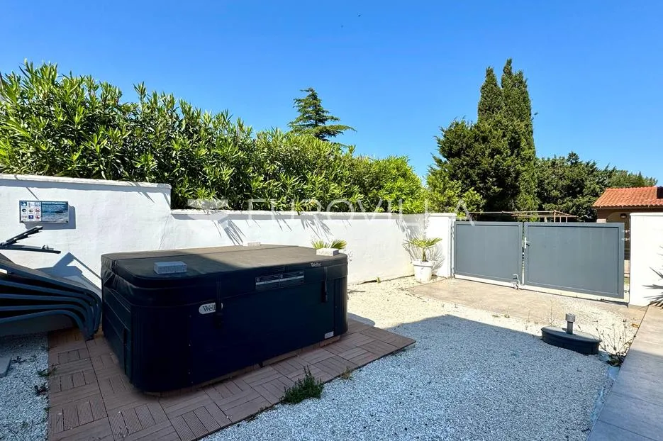 istra, premantura, luskuzan stan s pogledom na more i jacuzzijem - slika 35