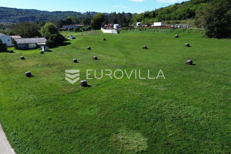 pazin, rijavac, jedinstveno građevinsko zemljište okruženo prirodom - slika 6