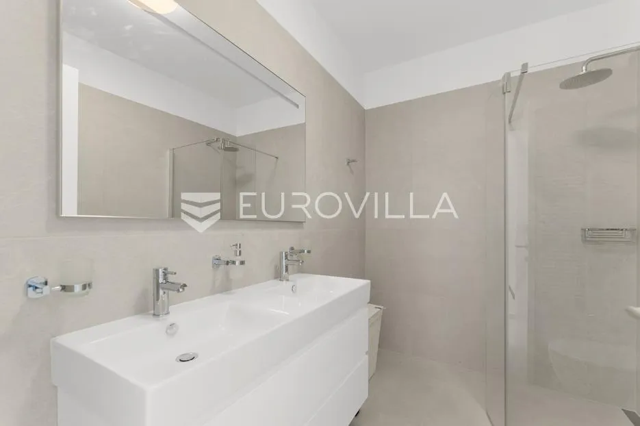 istra, labinci, moderna prizemnica s bazenom i jacuzziem za dugoročni najam - slika 10