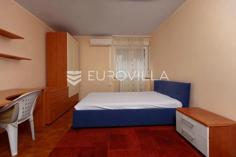 rijeka, krnjevo, komforan uređen stan površine 82 m², lođa - slika 15