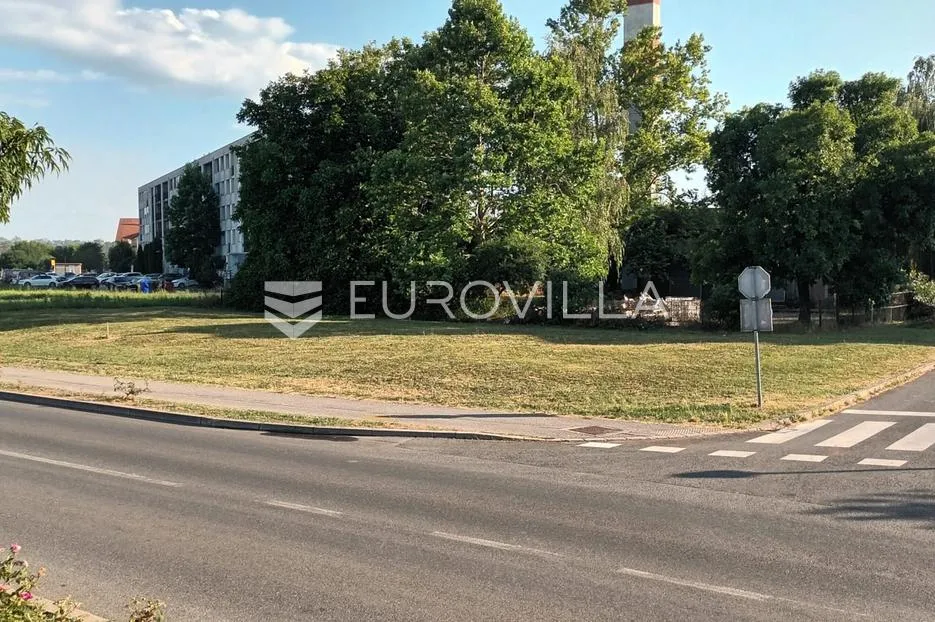 slavonski brod, mikrorajon, građevinsko zemljište za stambenu zgradu, 840 m² - slika 2