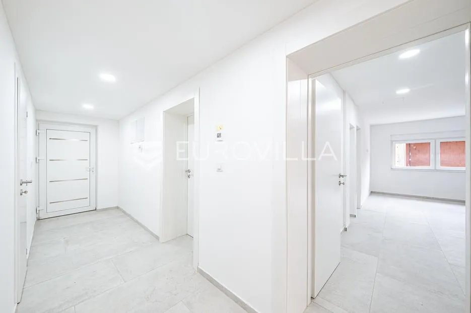 zagreb, srednjaci, novoadaptiran trosoban stan, neto površine 69 m² - slika 2