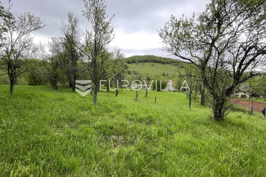 senj, vrzići, starina od 70 m² sa okućnicom od 3.280 m² - slika 7