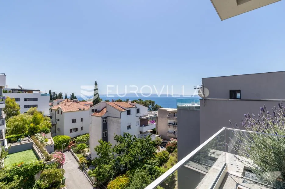 split, meje, luksuzan stan s pogledom na more - slika 62