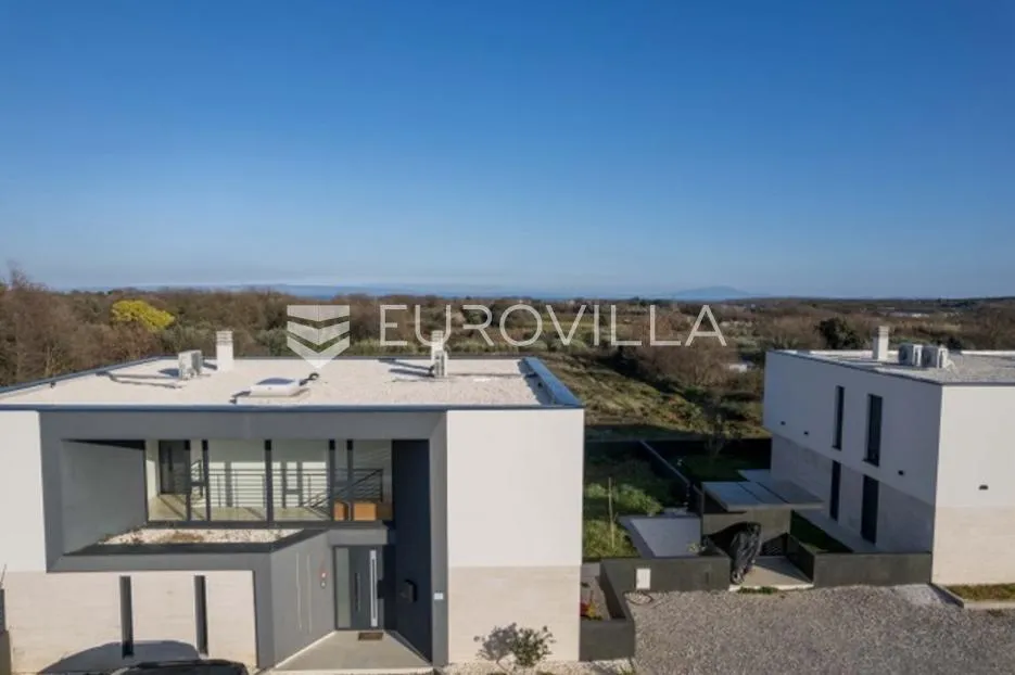ližnjan, moderna novogradnja, stan s2 u prizemlju s vrtom 74 m², blizina mora - slika 21