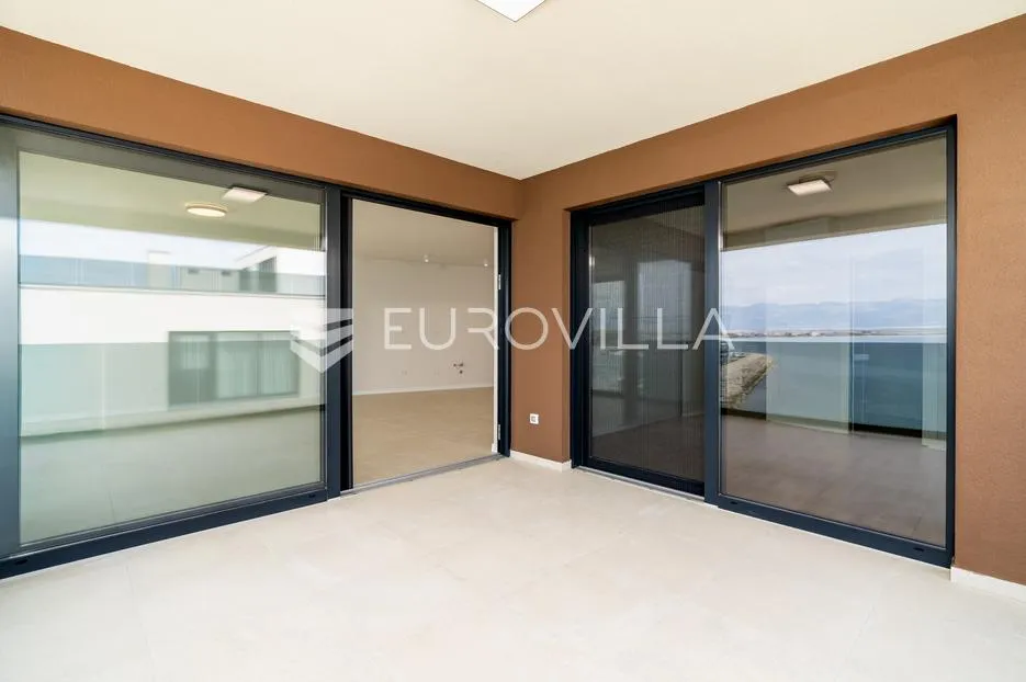 zadar, privlaka, luksuzni dvosoban stan 1. red do mora, 114,01 m² - slika 6