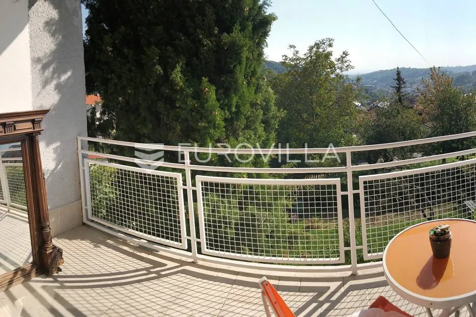 zagreb, gračani, predivna kuća od 289,18 m2 - slika 17