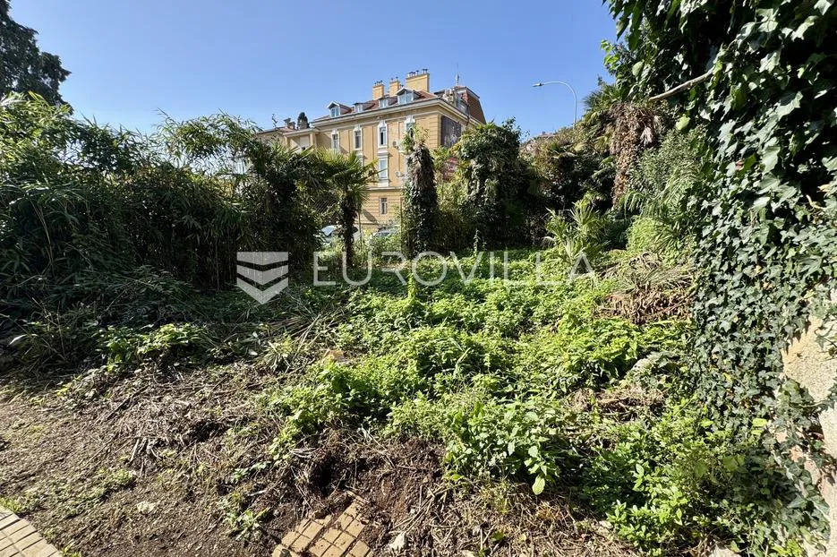 opatija, centar, predivan četverosoban stan s panoramskim pogledom i vrtom - slika 18
