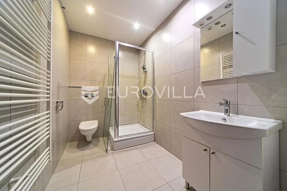 osijek, gornji grad, najam, dvoetažni stan uredi 243 m² zatvorenog prostora - slika 6