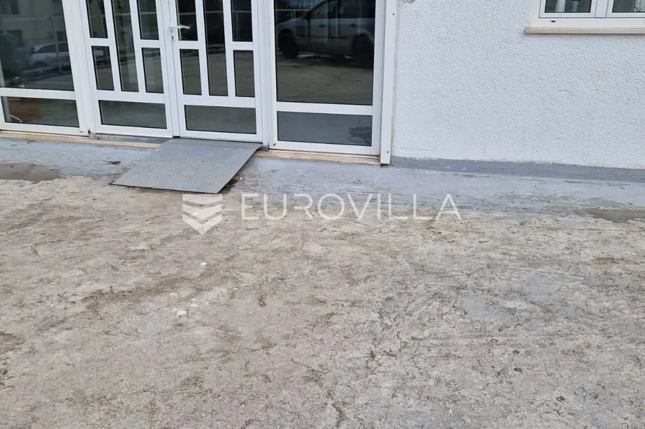 split, najam prostora, 180m2 uz 8 p-mjesta - slika 5