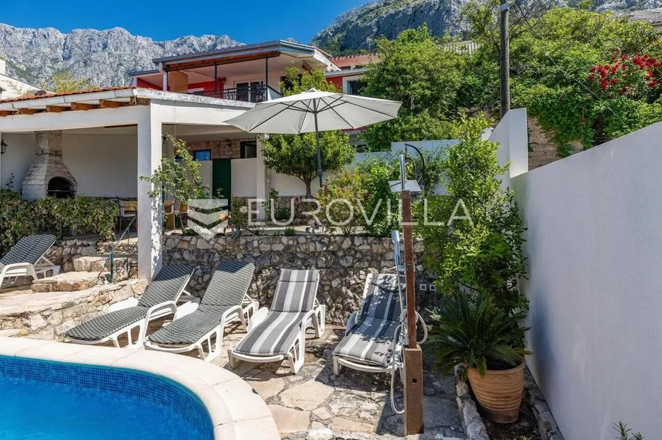 makarska, prekrasna vila s bazenom i jedinstvenim pogledom - slika 17