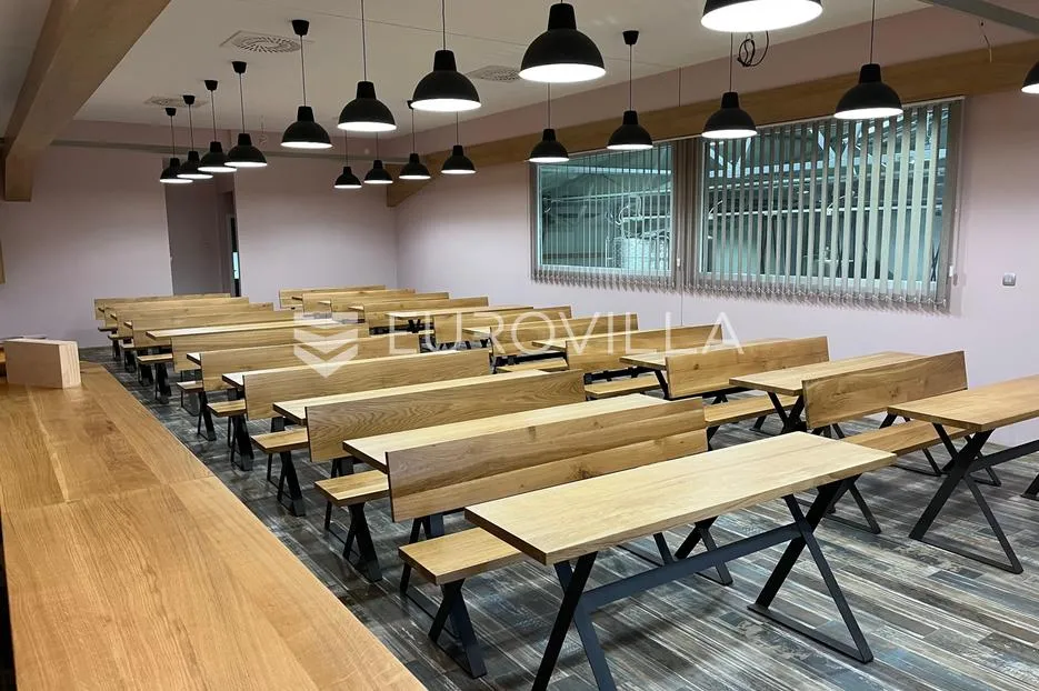 kneževi vinogradi, zmajevac, opremljena i uhodana vinarija - slika 15