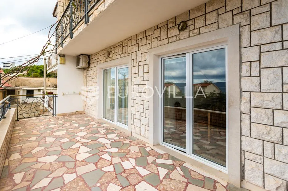 omiš, duće, prostrani dvosoban stan, 95,20 m² - slika 13