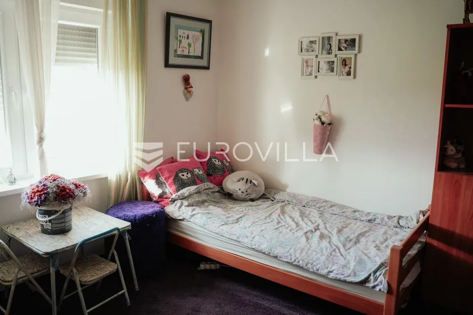 nuštar, prostrana obiteljska kuća 280 m², na zemljištu od 5684 m² - slika 17