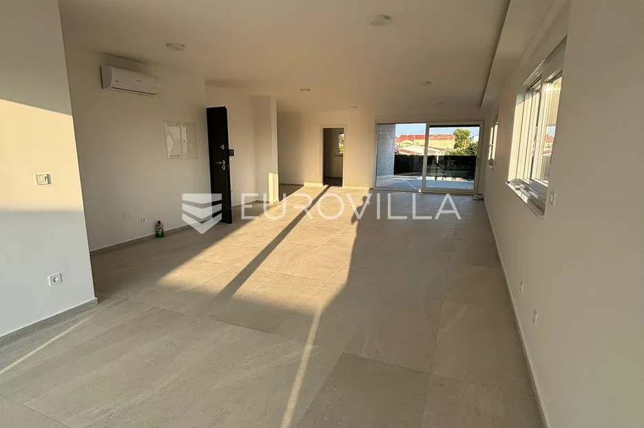 zadar, privlaka, luksuzno opremljen penthouse 165,88 m² s pogledom na more - slika 6