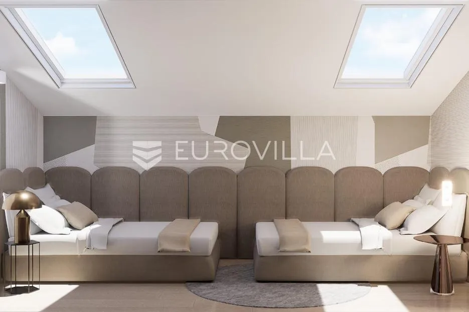 istra, rovinj, ekskluzivan penthouse s tri spavaće sobe s pogledom na more i garažom nkp 144m2 - slika 17