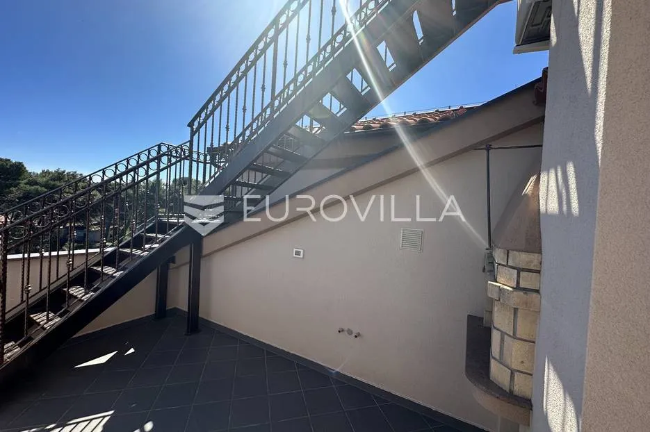 premantura, prekrasan penthaus 185 m² s panoramskim pogledom - slika 42