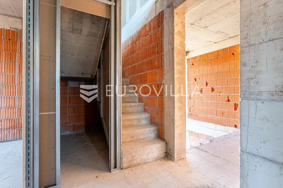 kaštel sućurac, luksuzan trosoban penthouse u novogradnji, 120.72 m² - slika 2