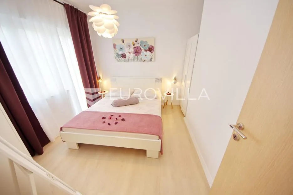 kaštel kambelovac, jednosoban stan na odličnoj lokaciji - slika 2