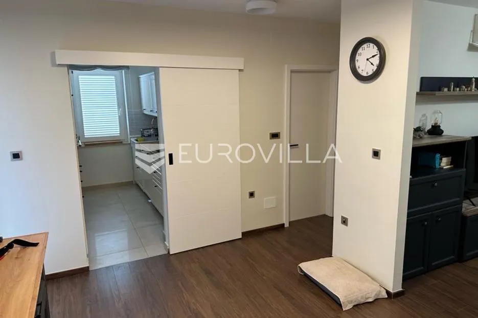 krk, grad krk, stan 70 m², garaža 20 m² - slika 3